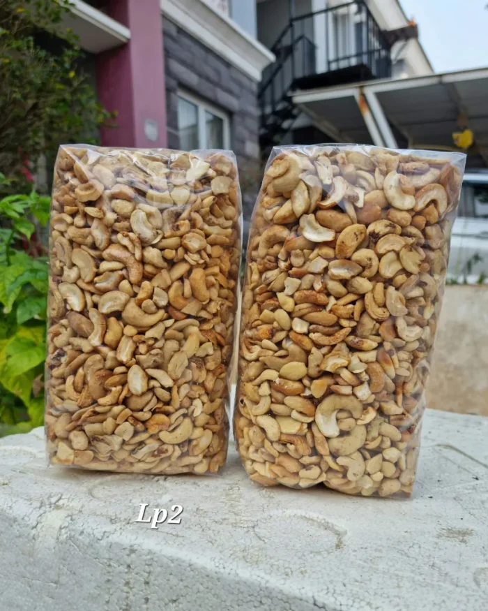 kacang mede pecahan besar grade 2 lp2 1 - Grosir Kacang Mede Bumbujangkep.com