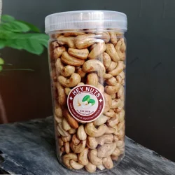 kacang mede panggang kemasan toples 1 2 11zon - Grosir Kacang Mede Bumbujangkep.com
